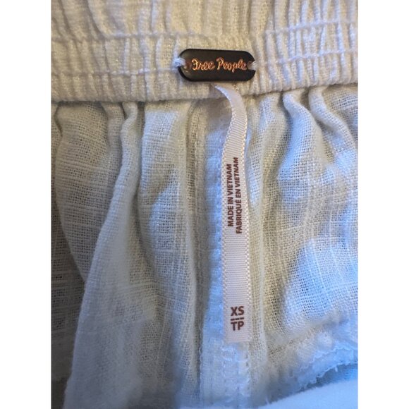 Free People Womens XS Linen Viscose Blend Casual Shorts Elastic Waist & Pockets - Picture 2 of 5